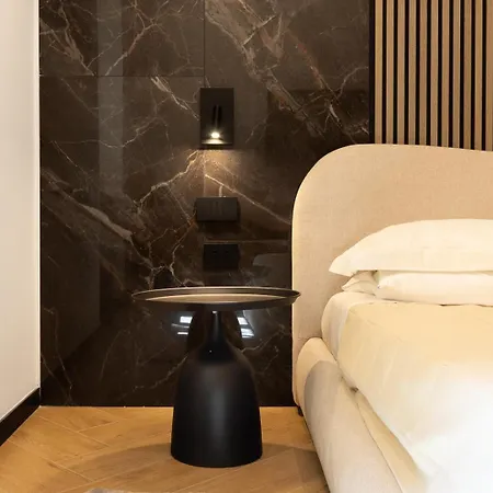 Konukevi Minerva Boutique Roma